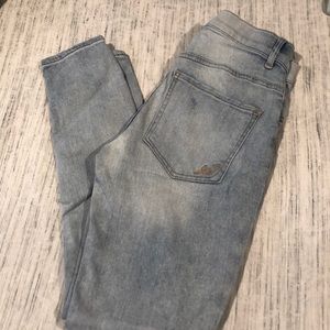 Express light wash jeans